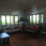 CASA DE CAMPO  <br><h5 style="color:#983295;">Precio $230.000</h5>