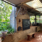 CASA DE CAMPO  <br><h5 style="color:#983295;">Precio $230.000</h5>